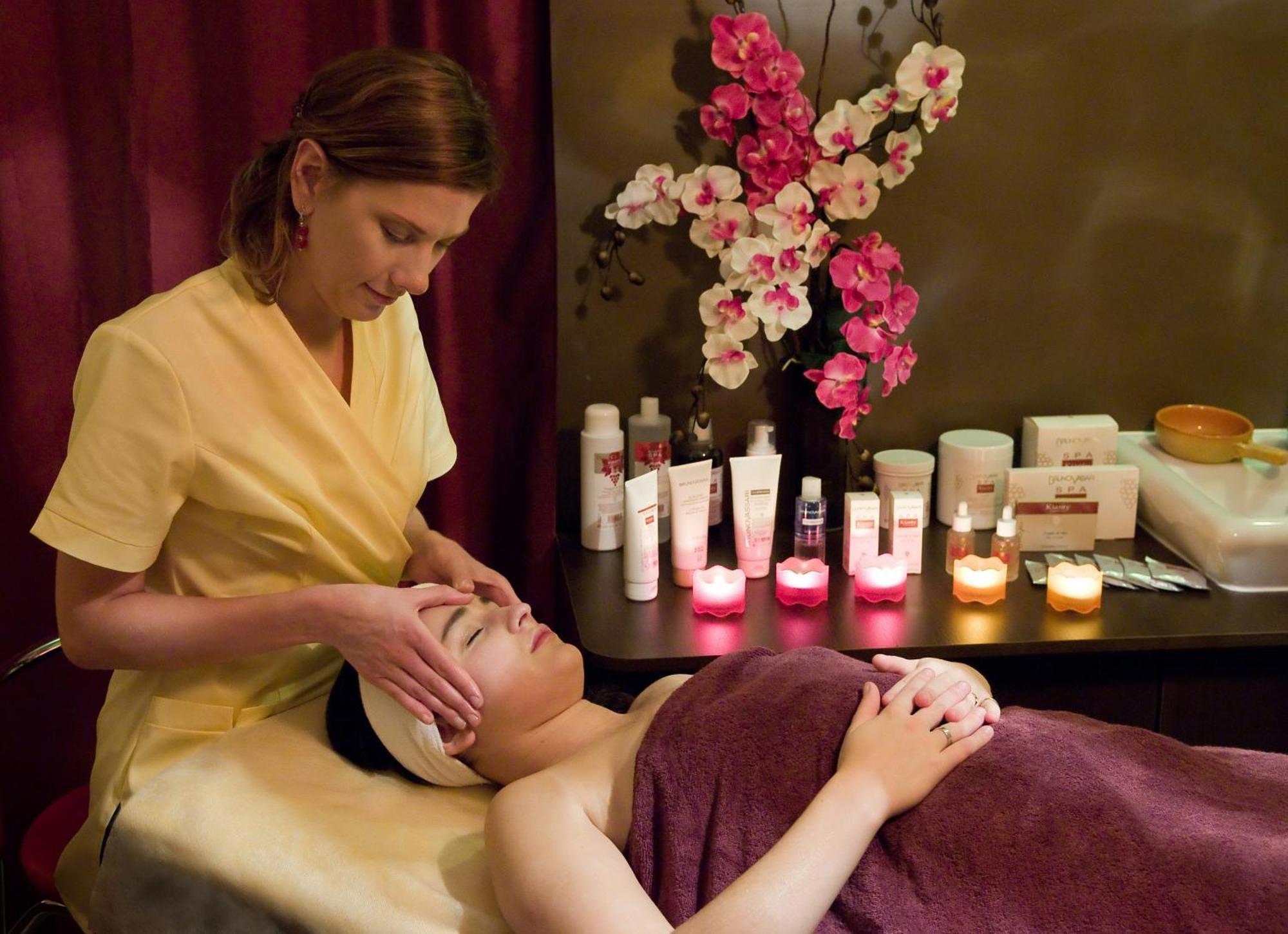 שיצ'וצ'ינק Abidar Hotel Spa & Wellness מראה חיצוני תמונה