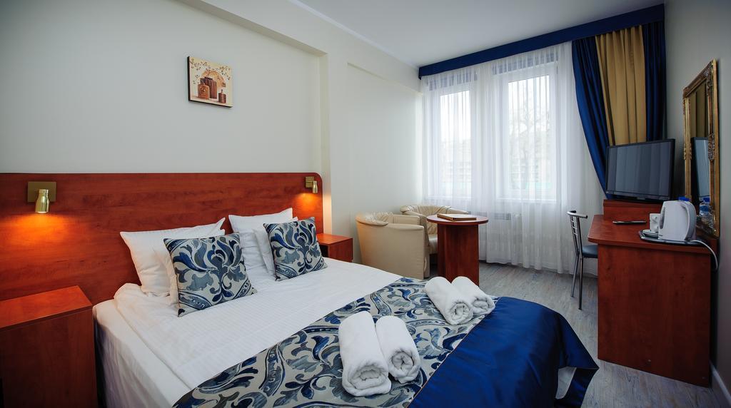 שיצ'וצ'ינק Abidar Hotel Spa & Wellness מראה חיצוני תמונה